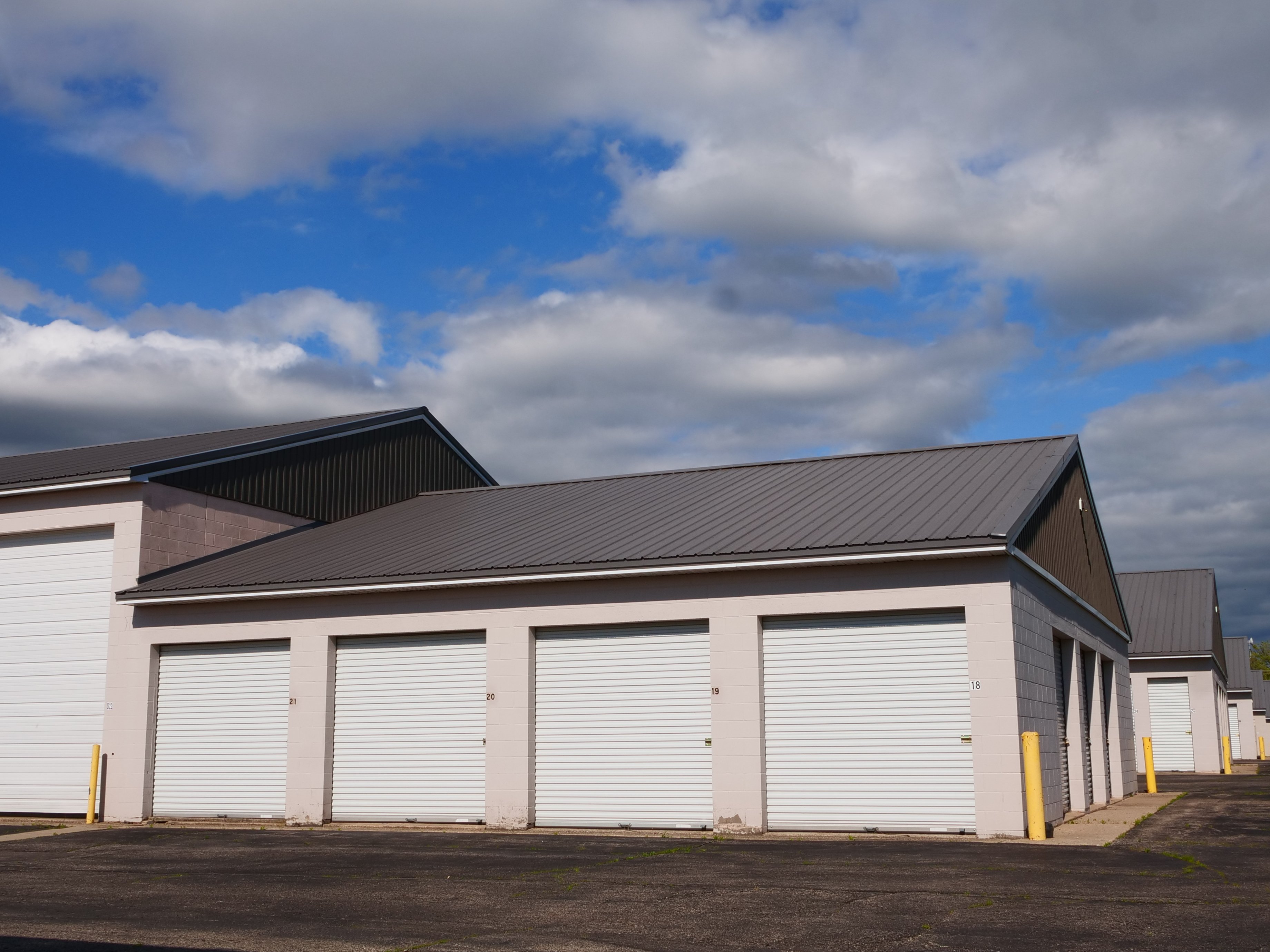 vehicle storage wyoming mi 49548